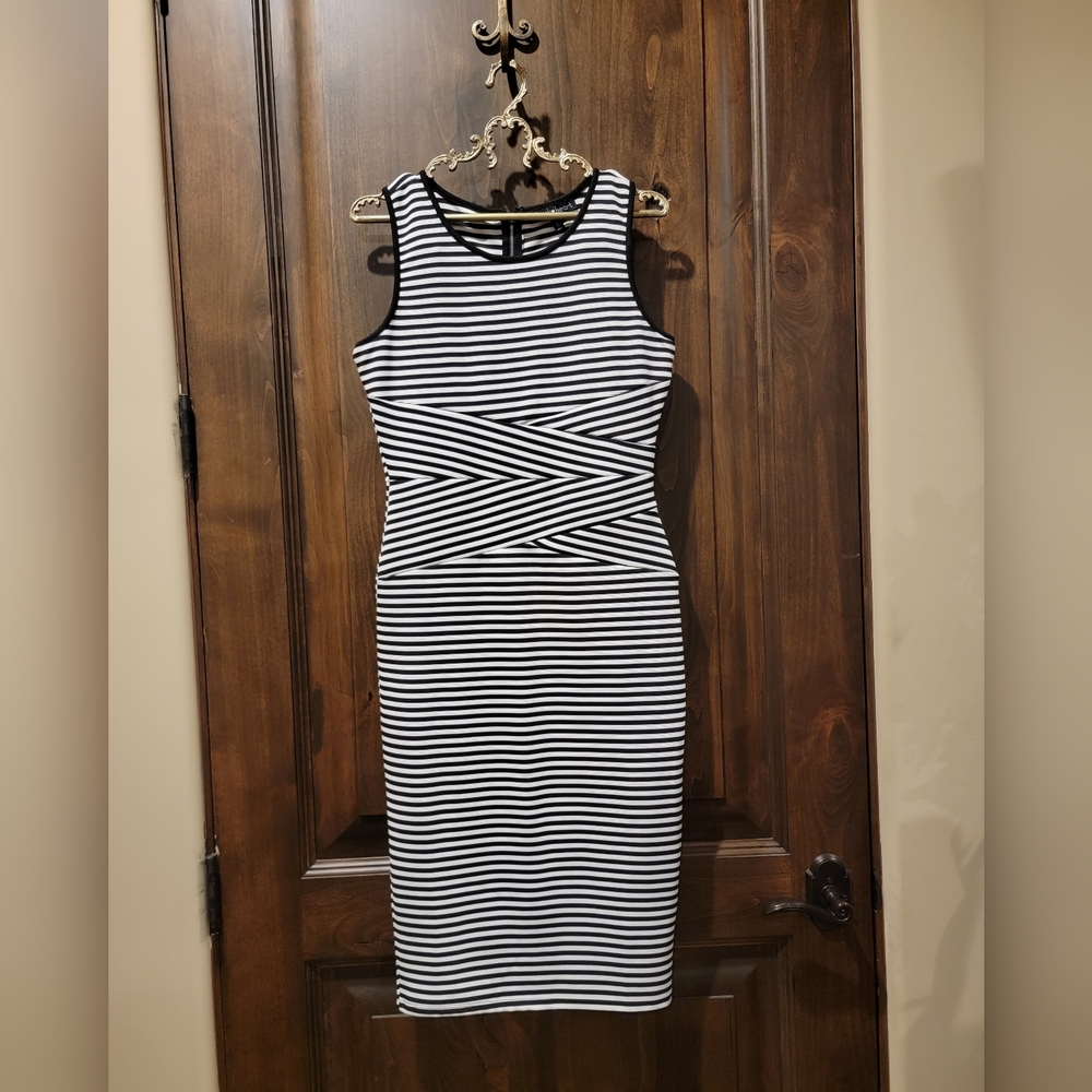 Derek ❤ Heart Midi Dress